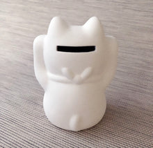 Load image into Gallery viewer, Lucky Cat 招き猫 - Hands Up (Plain version)
