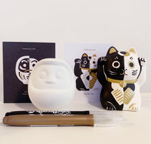 Load image into Gallery viewer, Lucky Cat 招き猫 - Hands Up (Plain version)