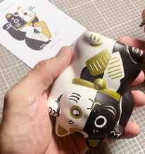 Load image into Gallery viewer, Lucky Cat 招き猫 - Hands Up (Plain version)