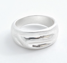 Load image into Gallery viewer, Ancient Silver Mat Ring